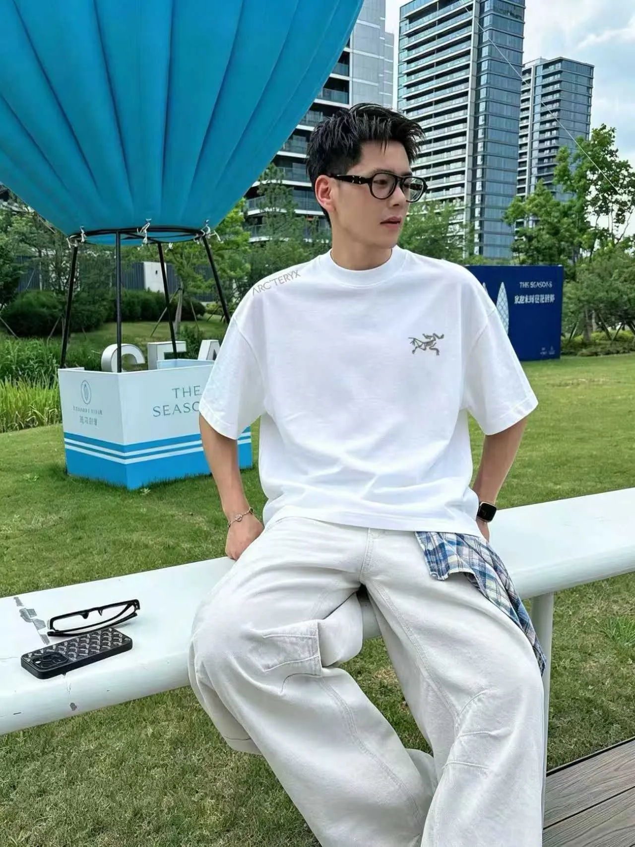 Arc’ter/ logo New Arrival ， ， ， ， T Same Style。 :Black White Blue Gray Size:S（90-130 ） M（125-140 ） L（135-160 ） XL（160-180 ） XXL（180 ）